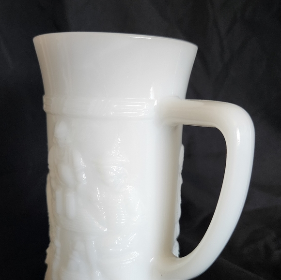 Federal Glass Iridescent Milk Glass Beer Stine - Picture 6 of 10